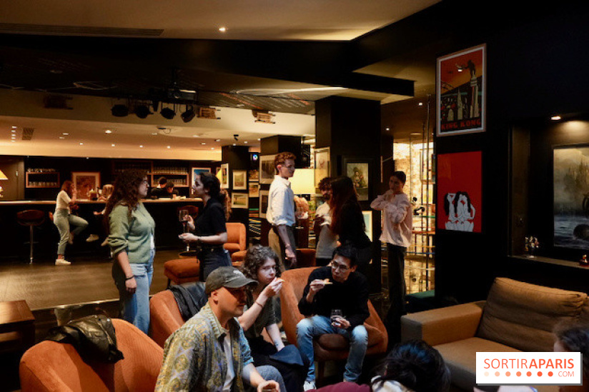 Sparkling VR - ambiance lounge et groupe