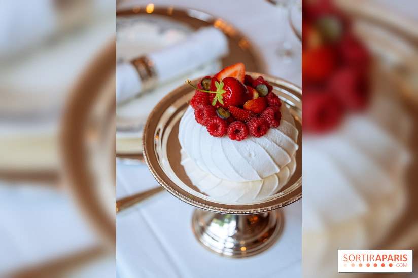 Maison Roland restaurant au Shanghai-La Paris, pavlova