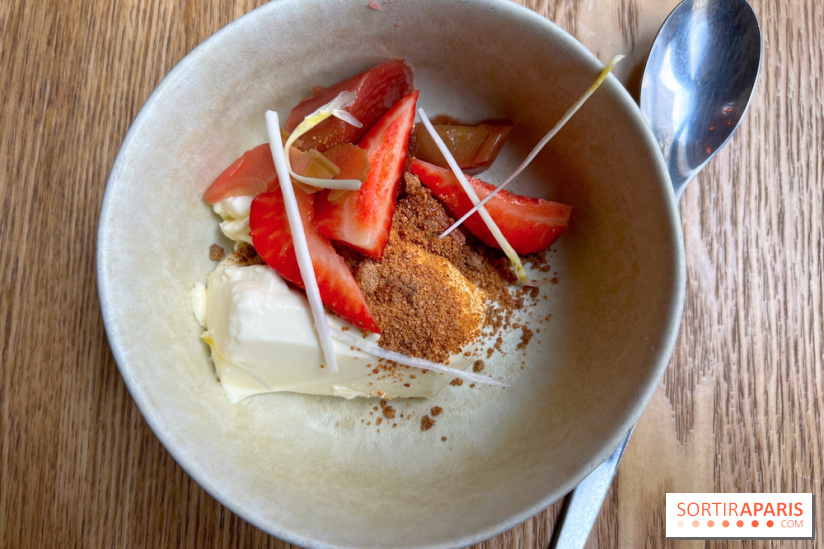 Chez Clo - Panna cotta asperge et fraises