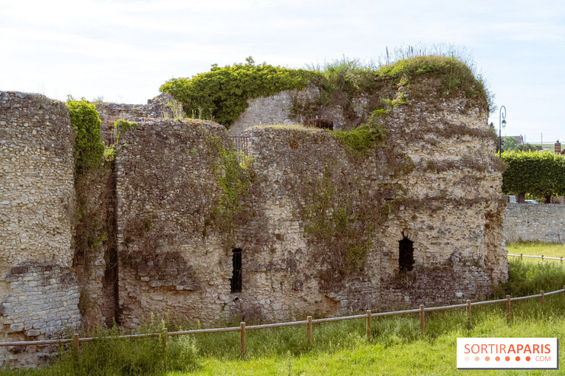 Le Château de Beynes dans les Yvelines près de Paris - photos