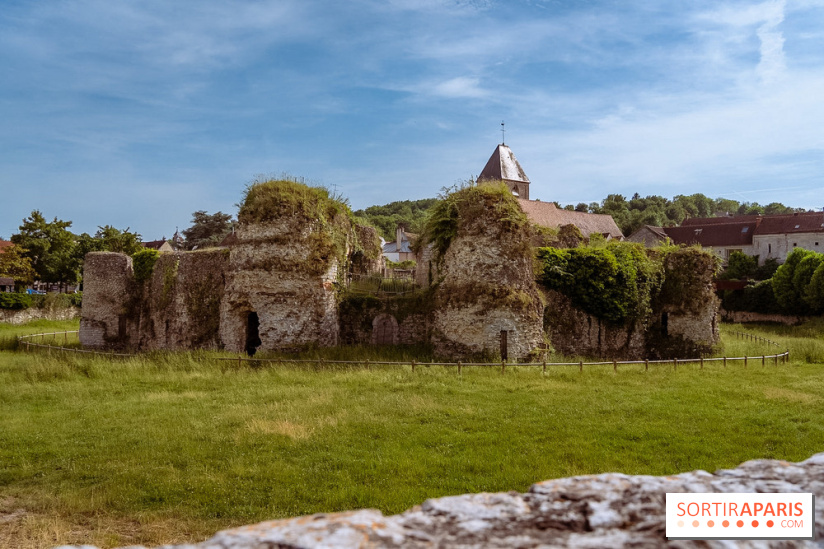 Le Château de Beynes dans les Yvelines près de Paris - photos