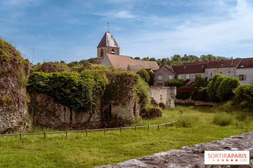 Le Château de Beynes dans les Yvelines près de Paris - photos