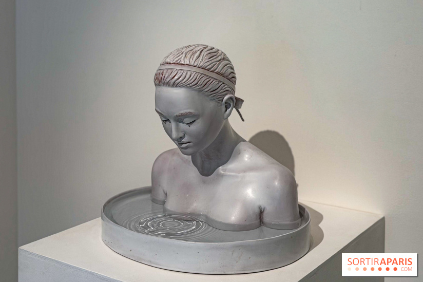 Serena Carone : une exposition dans un monde de faïence et de faux-semblants à la galerie Perrotin