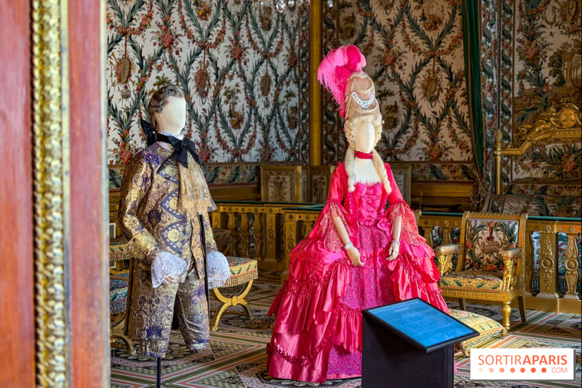 Une exposition de costumes conçus par Christian Lacroix au château de Fontainebleau