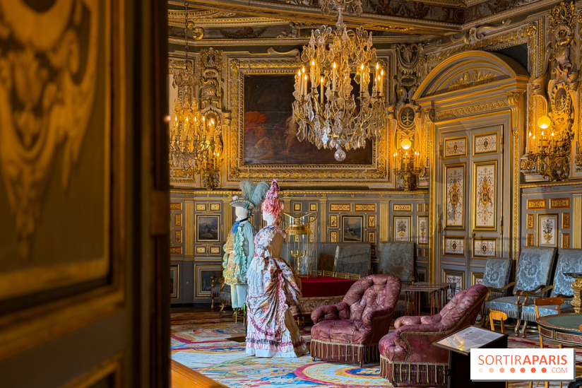 Une exposition de costumes conçus par Christian Lacroix au château de Fontainebleau