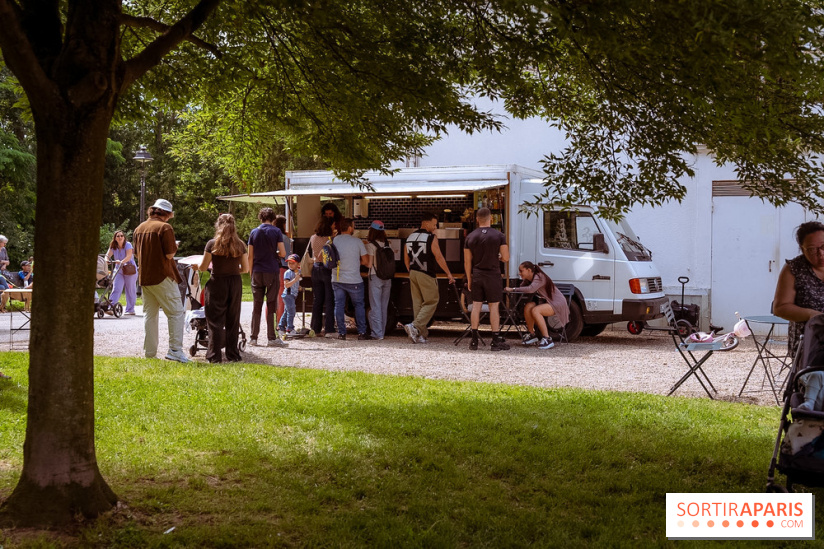 Guinguette du dispensaire et Foodtruck des Écuries au parc du Dispensaire de Sartrouville dans les Yvelines - photos