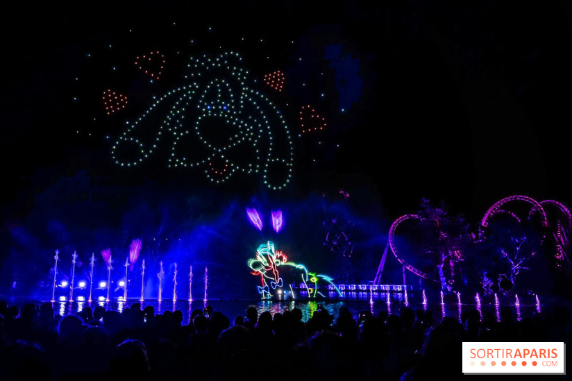 Parc Astérix : spectacle de drones, jets d'eau et feux d'artifice et nouveautés 2026, les photos