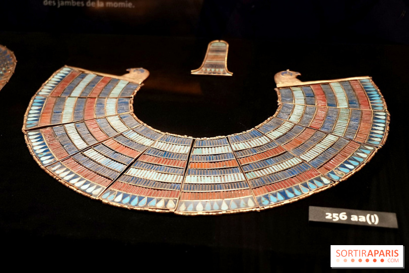 Le large collier pectoral de Toutânkhamon - Toutankhamon : son tombeau et ses trésors