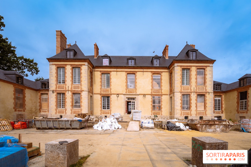 Le château de Plaisir dans les Yvelines se transforme en conservatoire - photos - façade intérieur