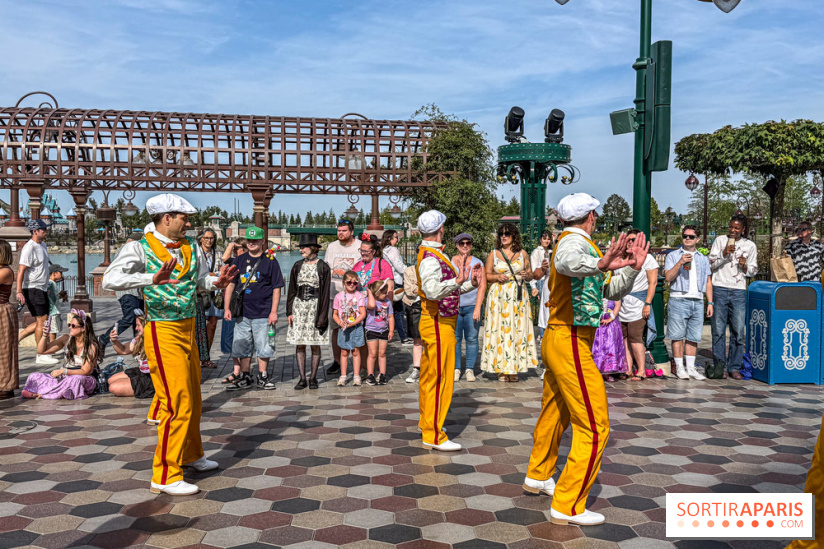 Disneyland Paris : la Cavalcade des Princesses Disney à Disney Adventure World
