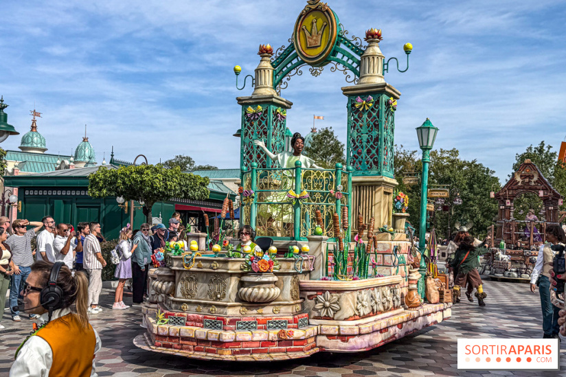 Disneyland Paris : la Cavalcade des Princesses Disney à Disney Adventure World