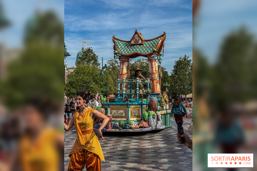 Disneyland Paris : la Cavalcade des Princesses Disney à Disney Adventure World