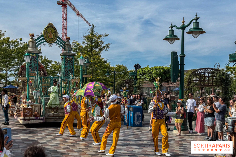 Disneyland Paris : la Cavalcade des Princesses Disney à Disney Adventure World