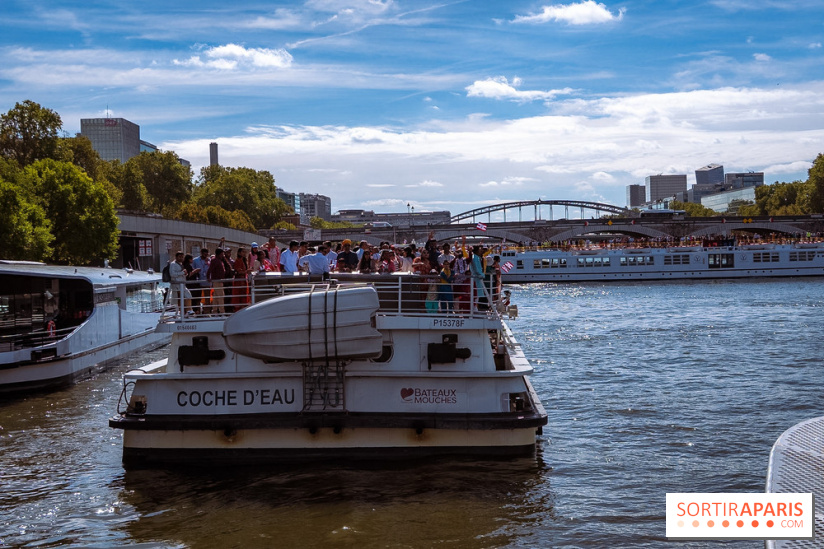 Défilé flottant sur la Seine : le Jal Yatra à Paris, les photos