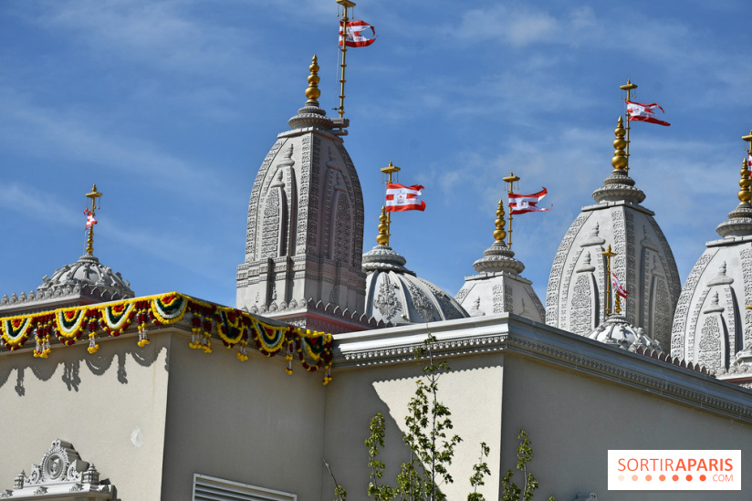 EN IMAGES : le premier mandir hindou traditionnel d'Île-de-France
