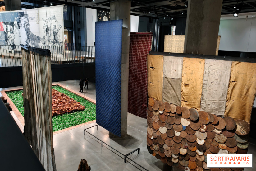 Le Temps des récoltes : Ibrahim Mahama et les artistes ghanéens transforment la Fondation Cartier