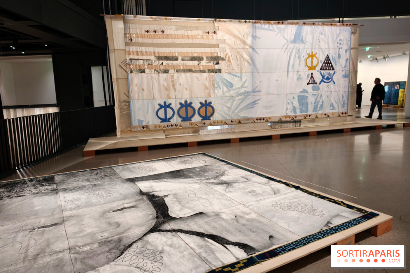 Le Temps des récoltes : Ibrahim Mahama et les artistes ghanéens transforment la Fondation Cartier