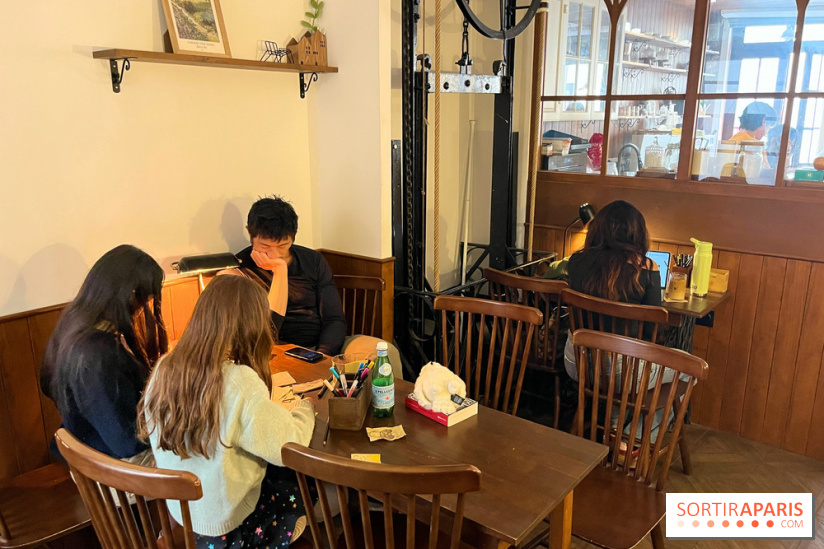 Geurimi, le café très cosy dans le Marais pour se poser et dessiner