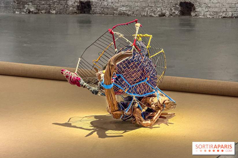 Sonia Gomes — Cœur sauvage : sculptures textiles au Palais de Tokyo