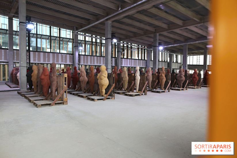 Les Vénus dionysiennes de Prune Nourry à la gare Saint-Denis - Pleyel, nos photos