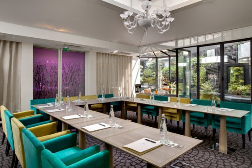 Salon de Réunion La Verrière - La Villa Maillot & Spa PARIS