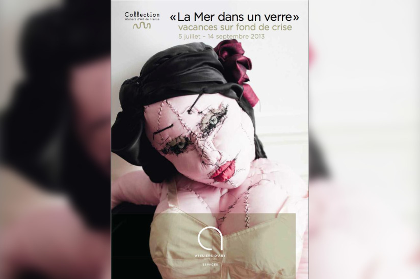 Exposition "La mer dans un verre, Vacances sur fond de crise"