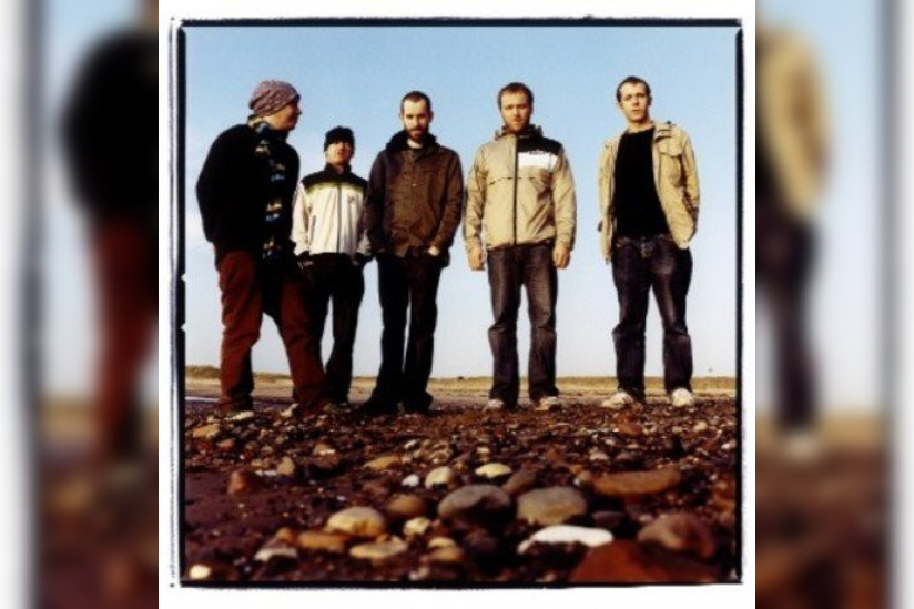 Mogwai Folies Bergère