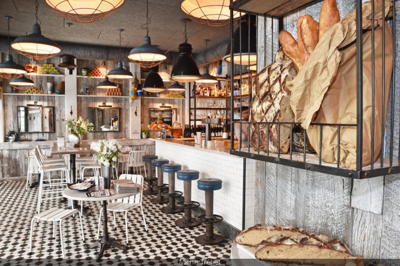 Pour un instant luxe, pensez à notre bar de l'écailler - La Fiesta Paella