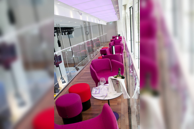 Atelier Renault, Exposition, Restaurant, Bar, Lounge, Voitures électriques