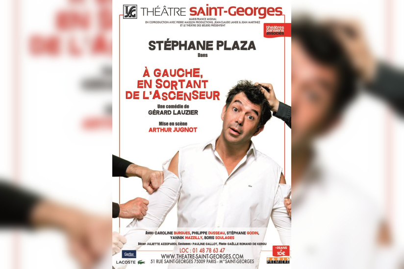 a gauche en sortant de l'ascenseur