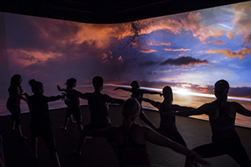 Reebok lance immersive fitness