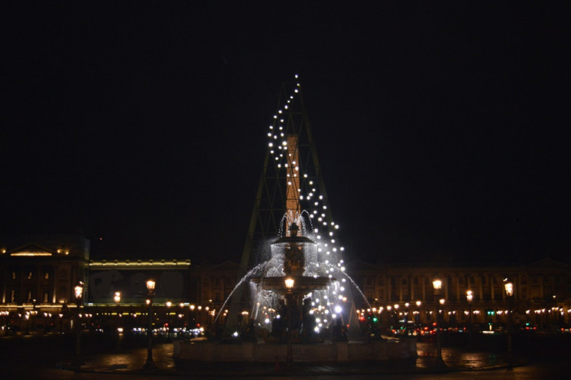 Phares sur la Place de la Concorde pour la COP21