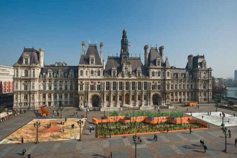 Stratégique forêt à l'Hôtel de Ville