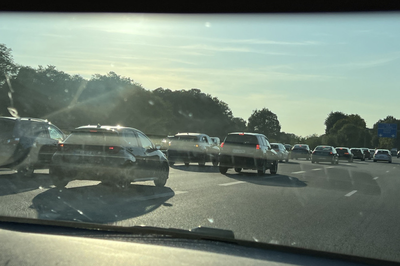 Bison Futé / Toussaint 2025 : à quoi s’attendre sur les routes en Ile-de-France ? Comment éviter les bouchons ?