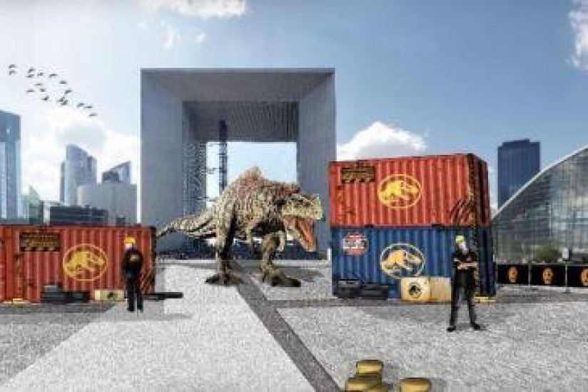 Les Dinosaures D Barquent Sur Le Parvis De La D Fense Sortiraparis Com   758646 Les Dinosaures Debarquent Le Parvis De La Defense 