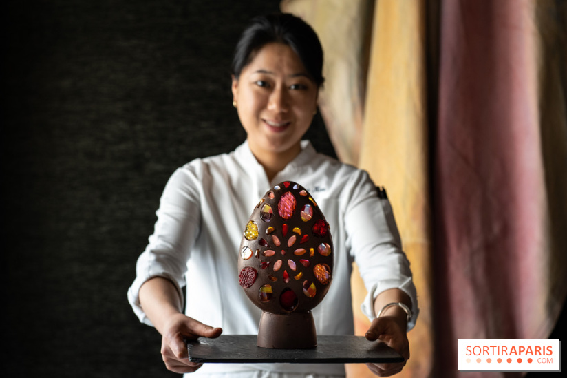 Œuf de Pâques lumineux du Park Hyatt Paris-Vendôme par Naraé Kim 2023