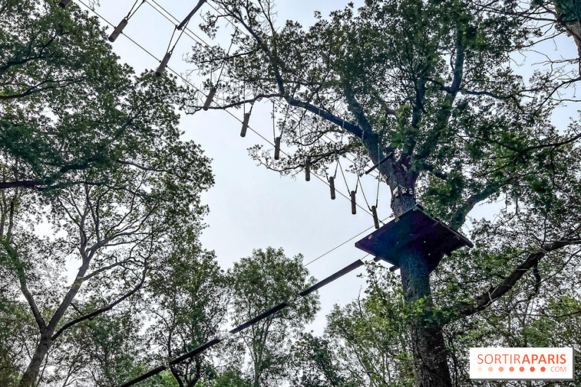 Branches et loisirs, l'accrobranche à la base de loisirs de Saint-Quentin en Yvelines