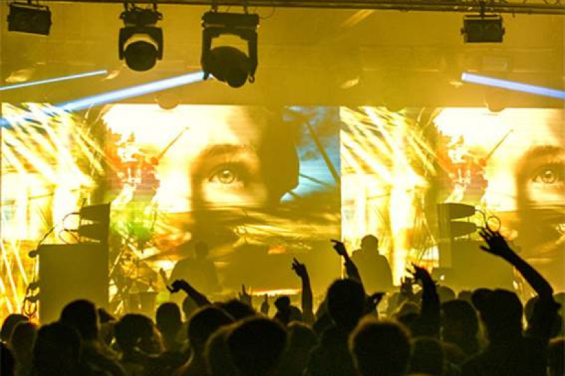 Nuit 104 : Carnaval électro avec Ellen Allien et Rocky