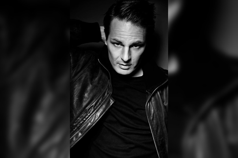 Formule Records au Batofar avec Adam Polo