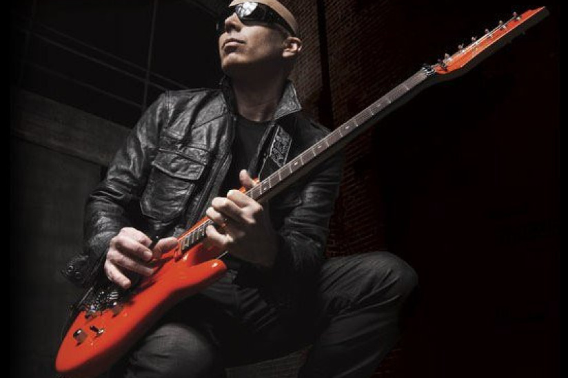 Joe Satriani en concert exceptionnel au Trabendo de Paris