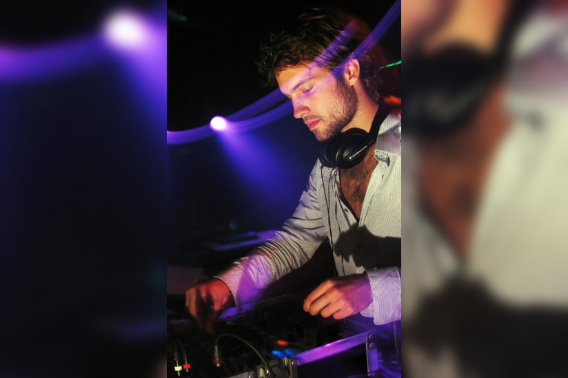 Vertikal au Batofar avec Makam