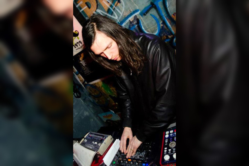 Klasse Label Night au Batofar avec DMX Krew