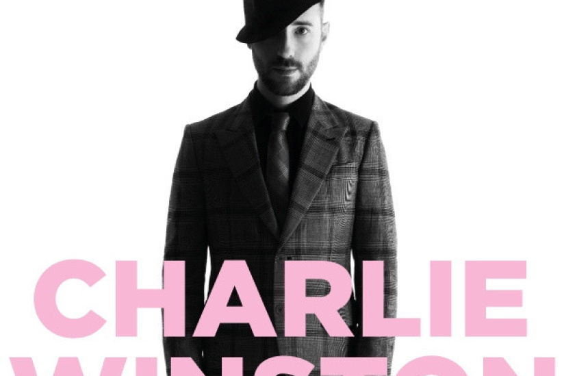 Charlie Winston en concert à L'Elysée Montmartre de Paris en décembre 2018