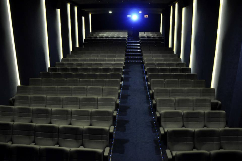 Le Grand Rex à Paris : nouvelle vente de fauteuils de cinéma à 10€