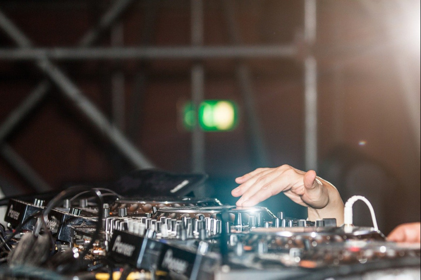 Coronavirus et musiques électroniques : le combat de longue haleine d’un secteur incompris 