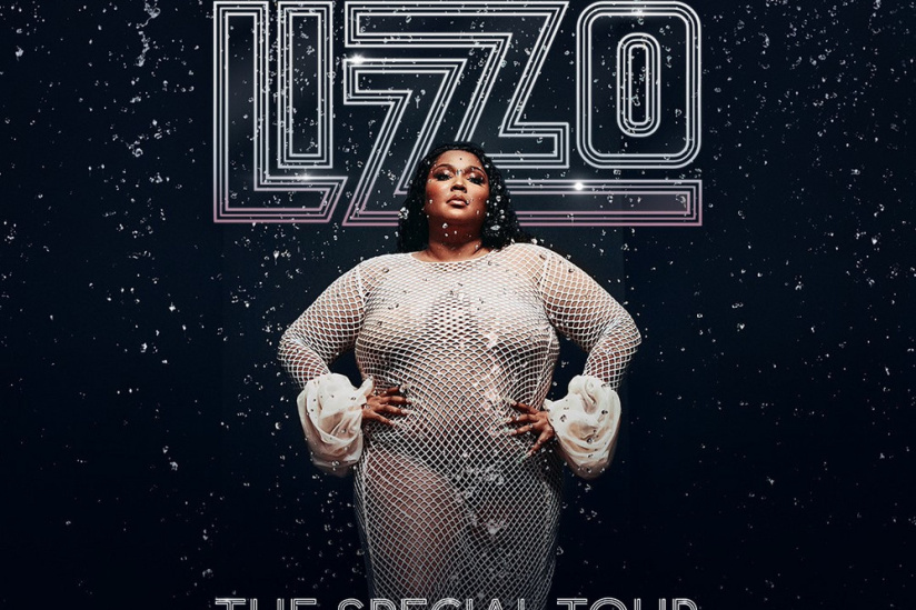 Lizzo live in March 2023 at Paris Accor Arena