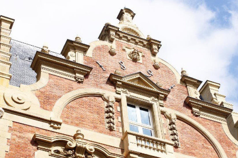 Le Consulat, club éphémère et galerie d'art dans le 9ème arrondissement