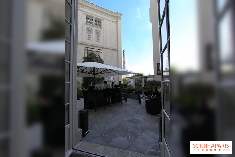 La terrasse d'été du Shangri-La Paris by Belvedere