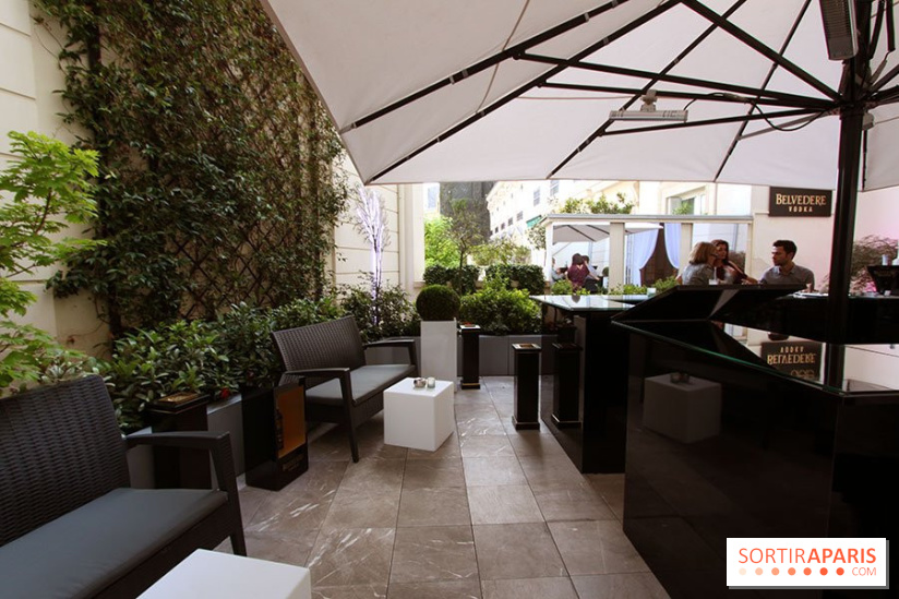 La terrasse d'été du Shangri-La Paris by Belvedere