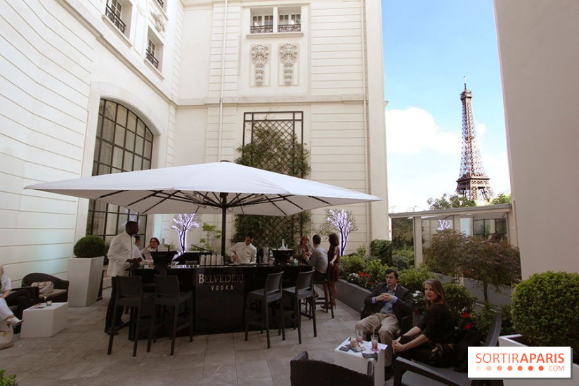 La terrasse d'été du Shangri-La Paris by Belvedere